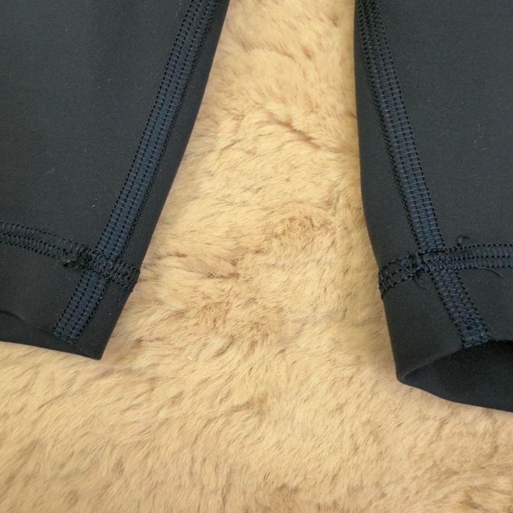 Lululemon high waisted biker shorts in navy - Picture 8 of 8